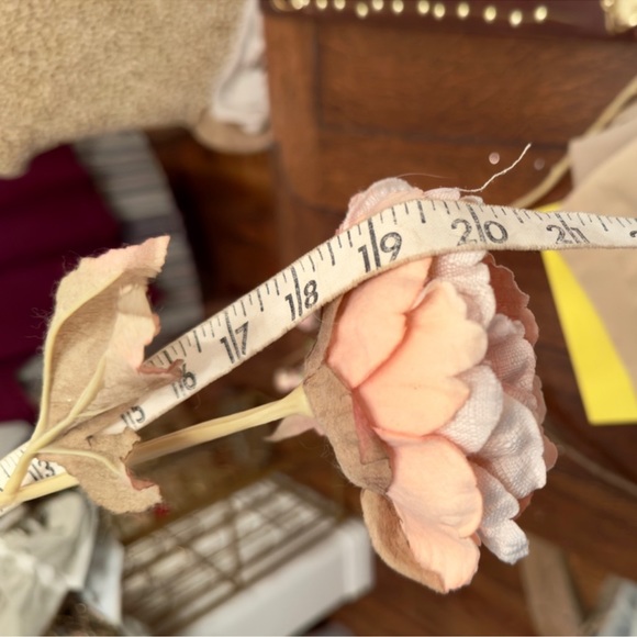 Blush Pink Roses Peonies Floral Green Leaves Wedding Dining Table Arrangement - Picture 15 of 16